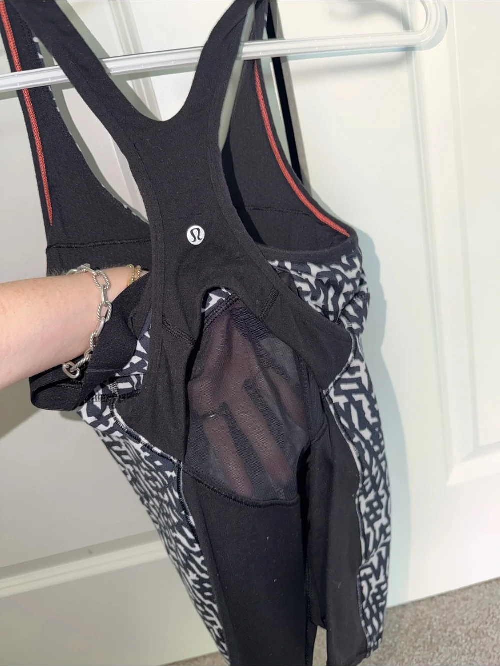 lululemon athletica fitted sleeveless
